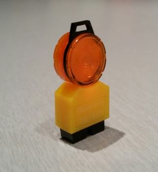 Preview: 1x Baustellenleuchte, Orange, beleuchtet