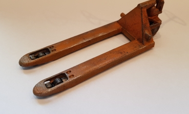 Preview: 1:14 Hubwagen