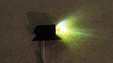 Preview: 1x Old School / Oldtimer US Positionsleuchte, mit gelbem Gehäuse