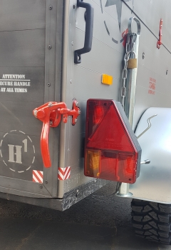 Preview: 1:10 2er Set Rückleuchten für PKW Anhänger incl. SMD´s & Widerständen