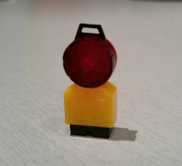 1x Baustellenleuchte, Rot, beleuchtet