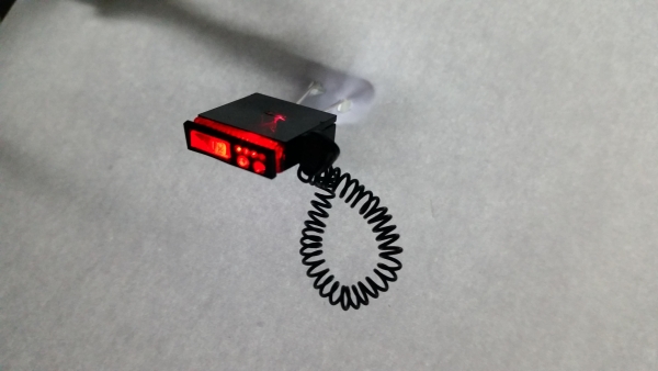 CB-Funkgerät mit rotem Display