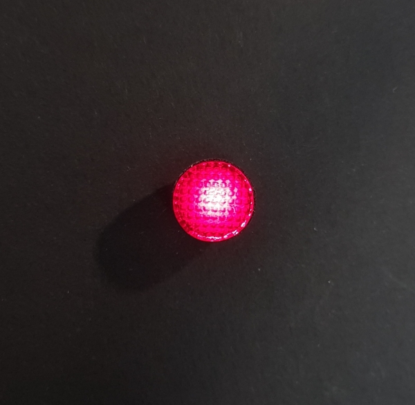 2 Rückleuchten, Rot, Struktur Längs & Quer geriffelt