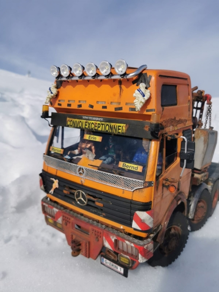 Bernd´s Mercedes NG SLT