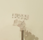 Rubber Duck, die "S-U-P-E-R" Muskelente, beleuchtet